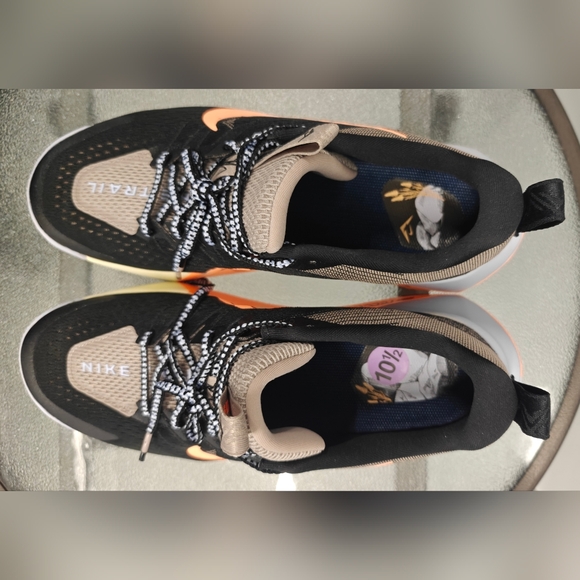 Size 10.5 - Nike Wildhorse 10 Black Orange Pulse - Picture 8 of 11